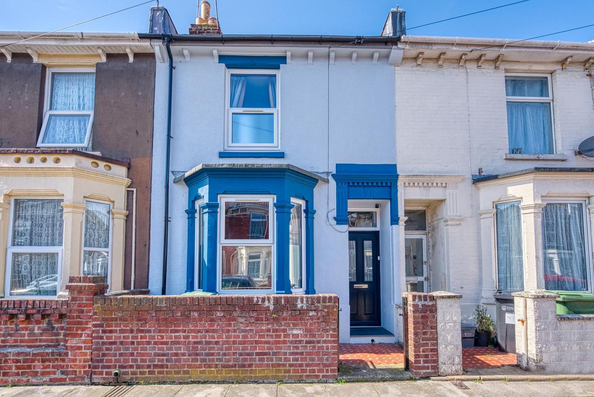 2 Bedrooms Modern, Stunning & Stylish Contractor House, Prime Portsmouth Location With Free Parking Permit, Summer Special Offer!! - By Blue Puffin Stays Luaran gambar